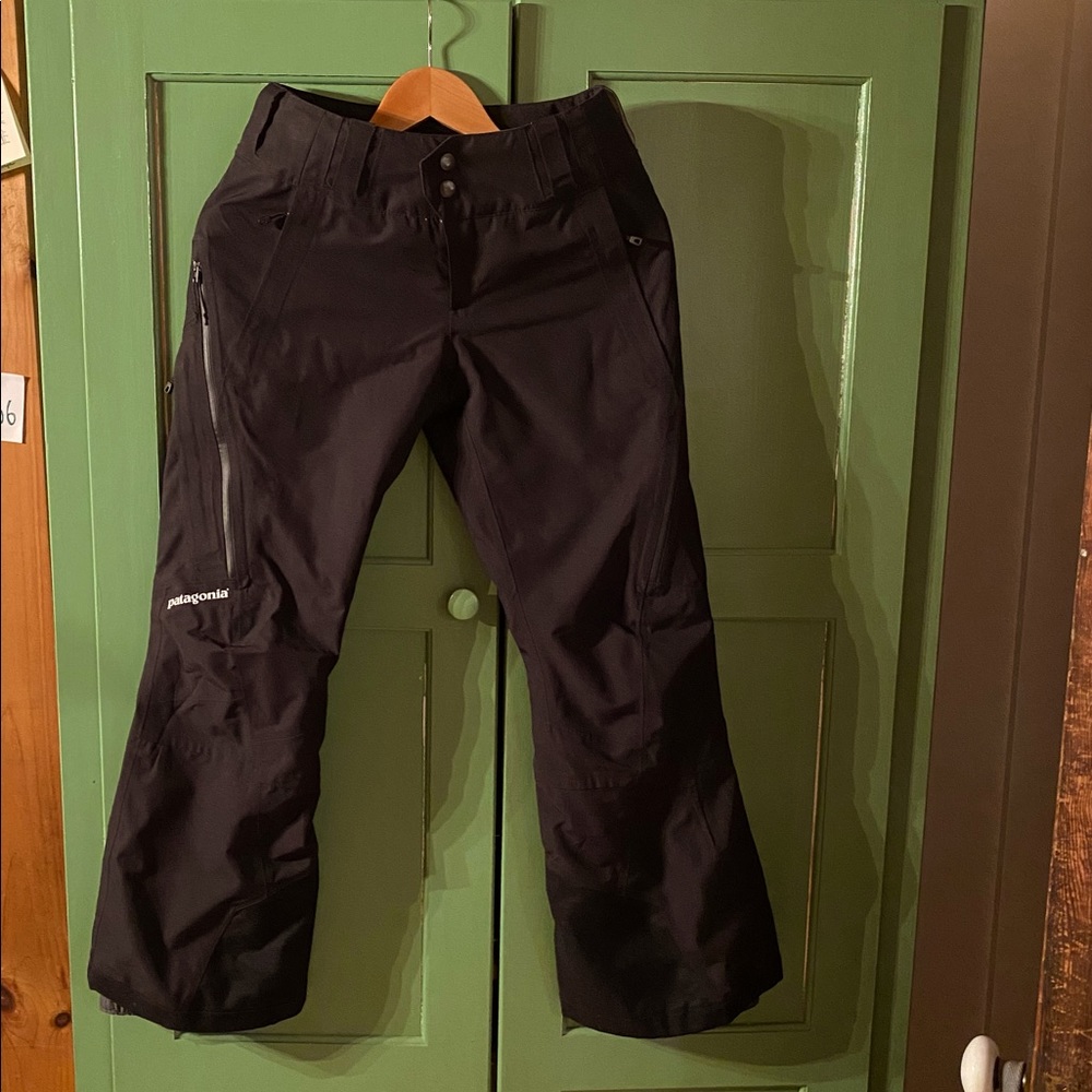 Women’s Patagonia Snowpants